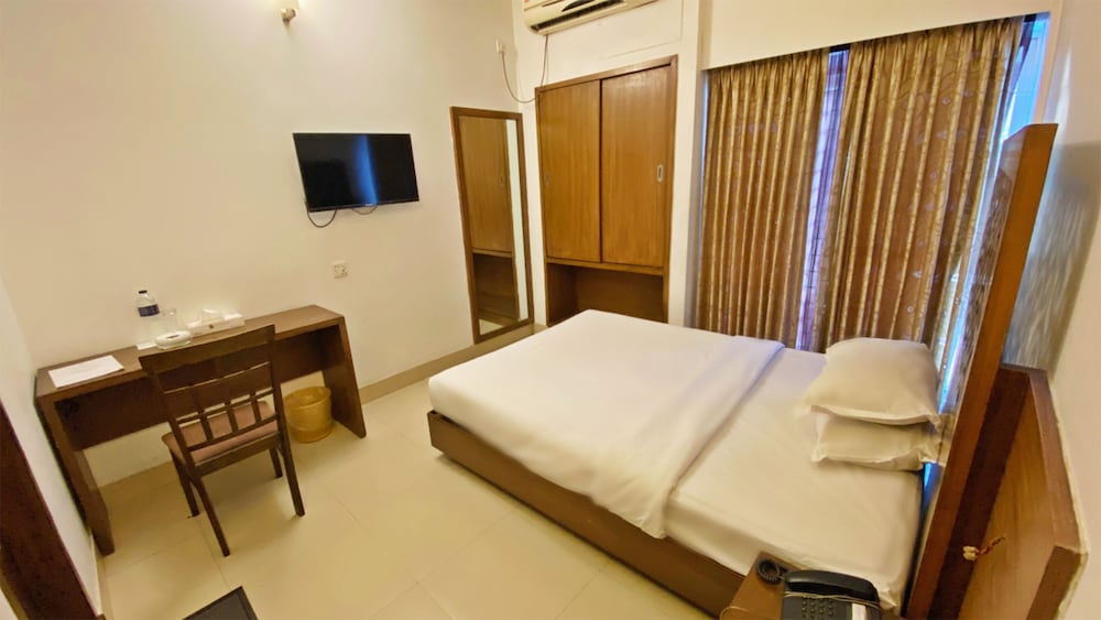 Deluxe Single Room