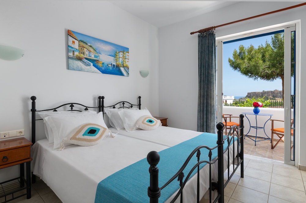 Standard Studio, Sea View (and Acropolis View) photo 1