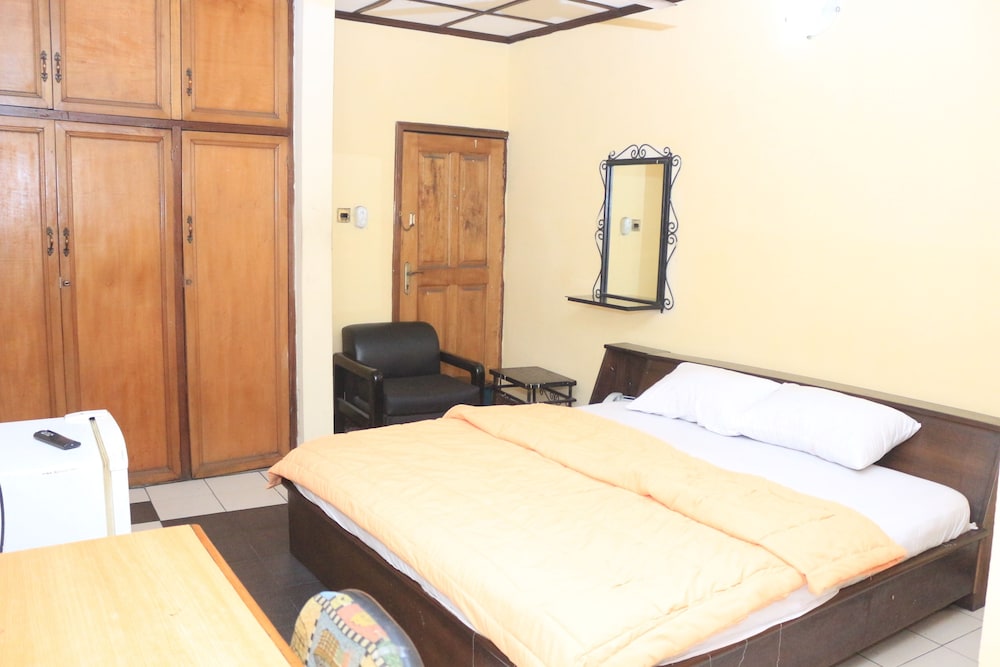 Executive Room, 1 Queen Bed photo 3