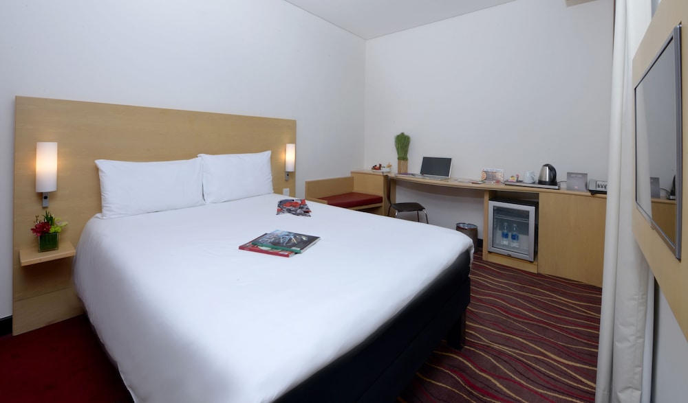 Suite, 1 Bedroom photo 2