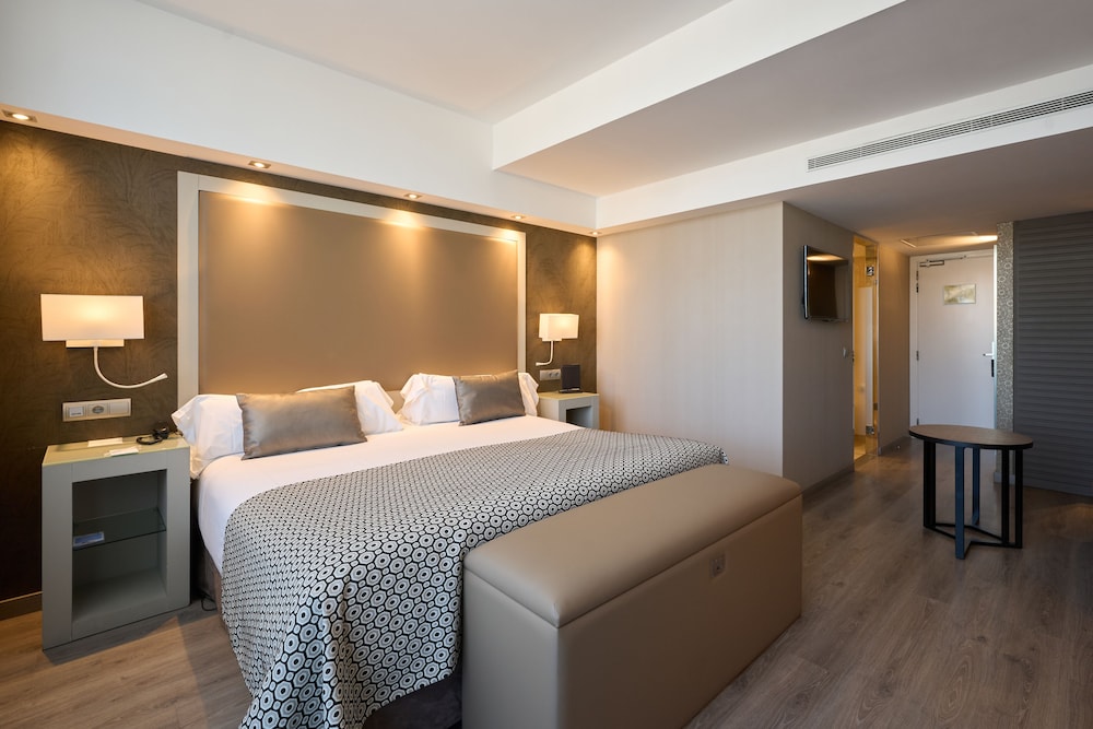 Junior Suite, Private Pool photo 3