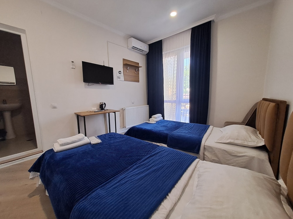 Comfort Twin Room photo 2