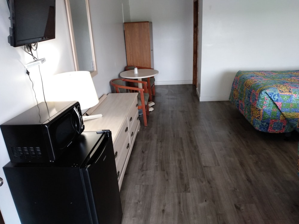 Standard Double Room - Photo 27