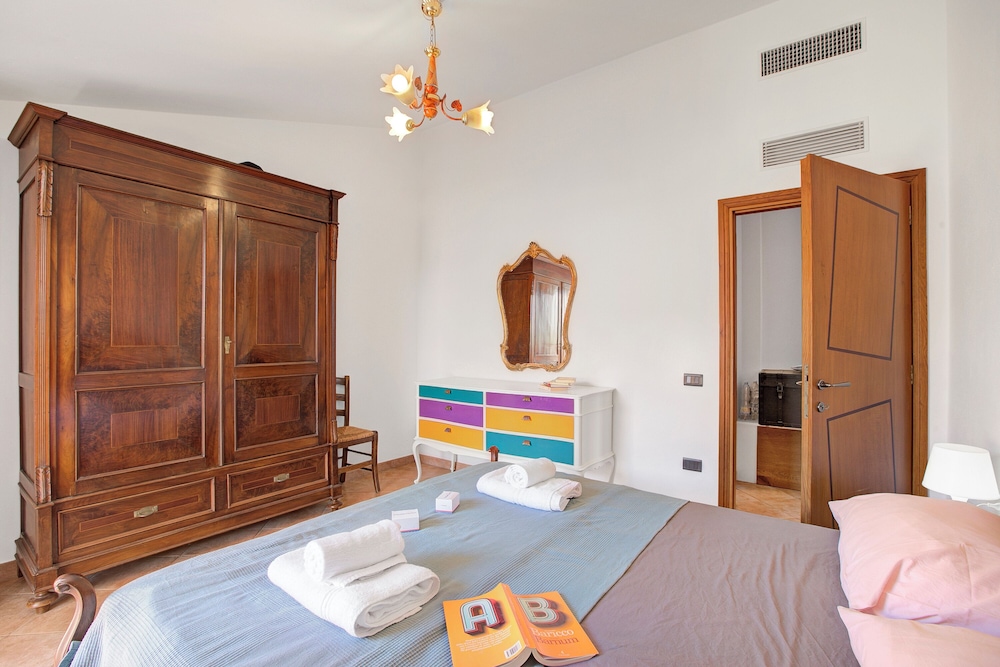 Standard Apartment, Multiple Bedrooms (Chianti Wine Site Apt Private Balcony)