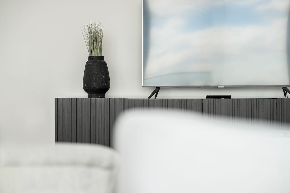 Deluxe Riverside Lejlighed Med Udsigt Over Byen, Billede 23