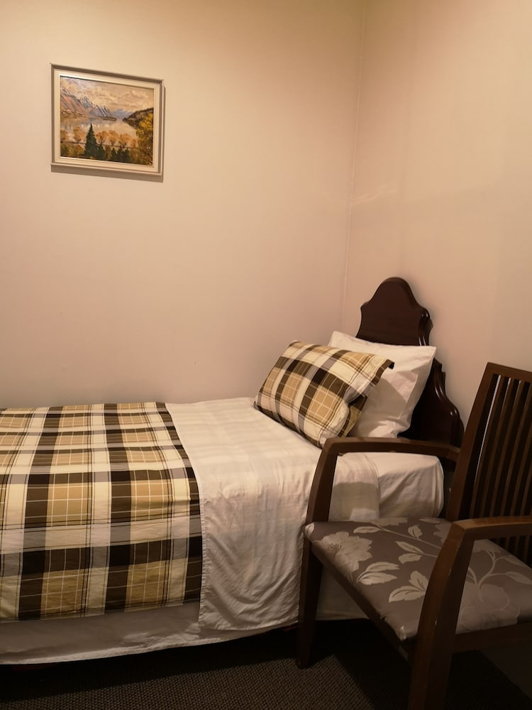 Standard Double or Twin Room photo 1