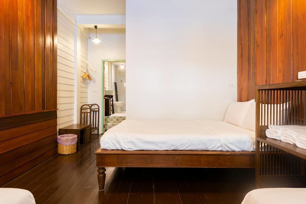 Standard Twin Room photo 1