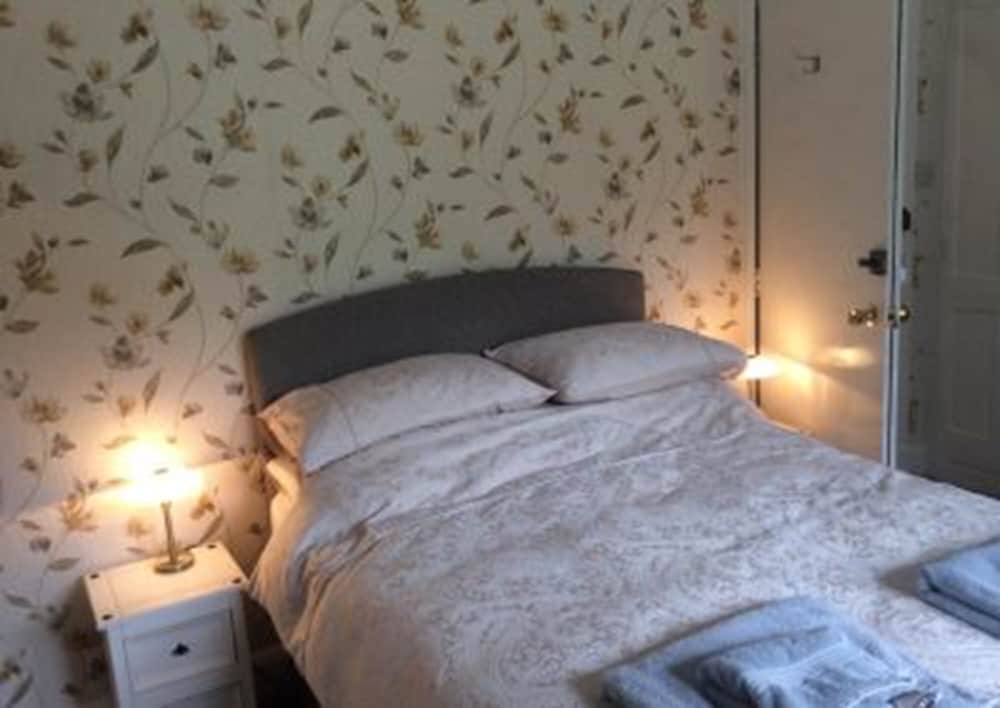 Standard Double Room, Ensuite photo 1