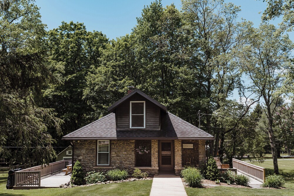 Luxury Cottage, Mountain View