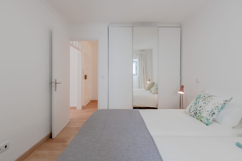 Apartment, 3 Bedrooms - Photo 21