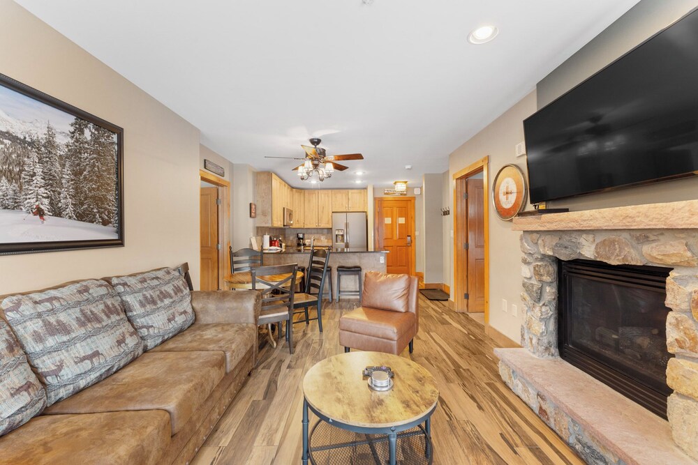 Apartment (2 Bedrooms)