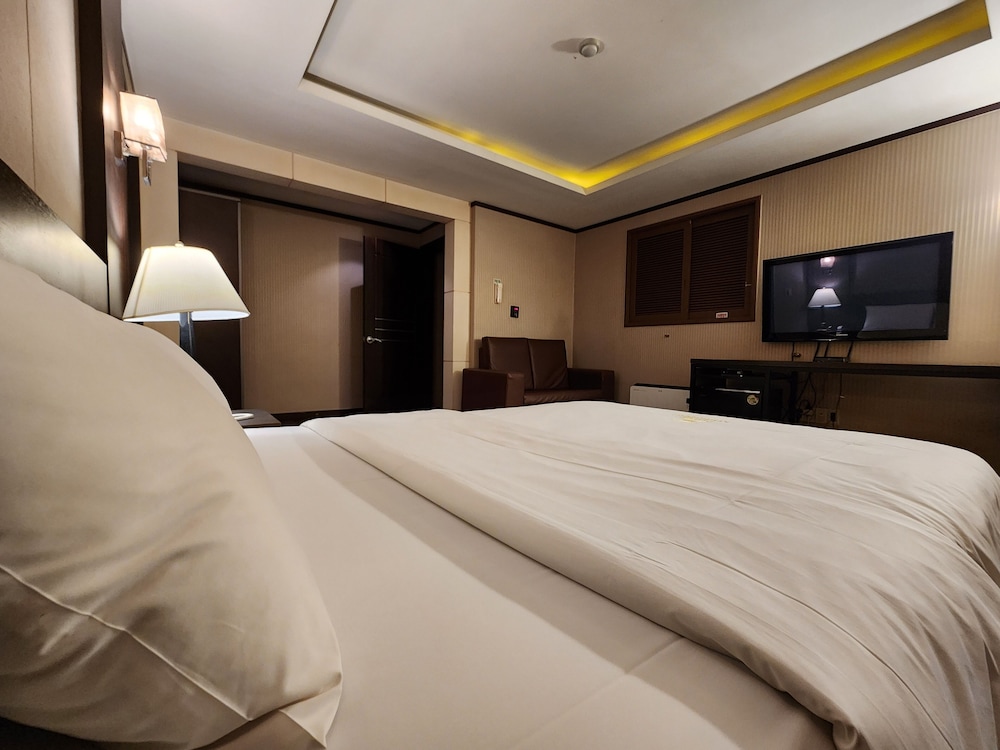 Deluxe Double Room - Photo 4