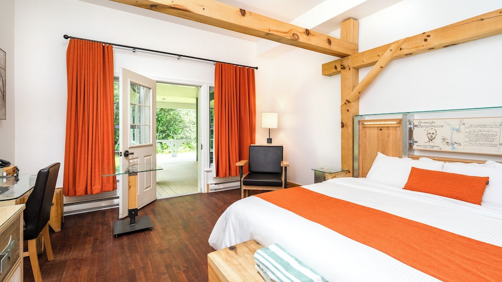 Design Double Room, 1 King Bed