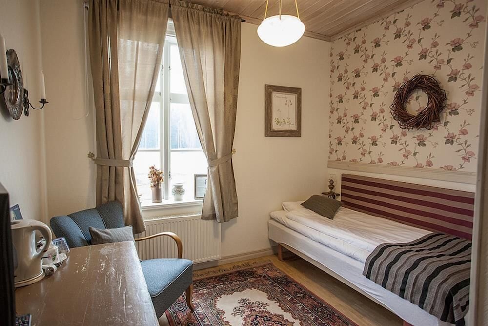 Single Room photo 1
