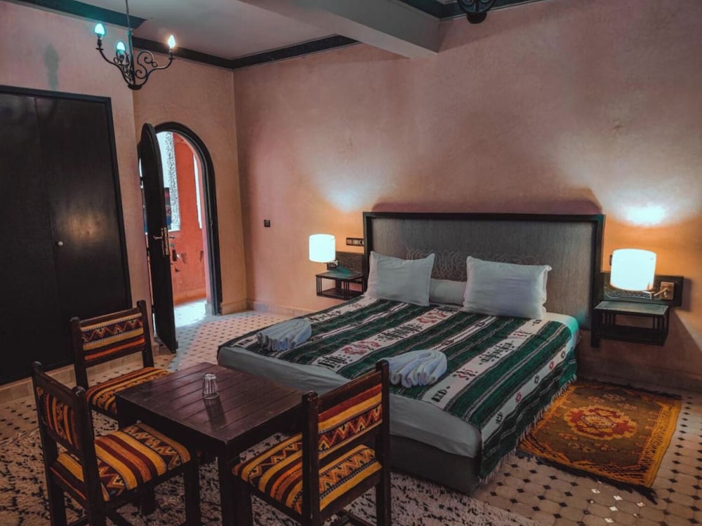 Standard Double Room Single Use photo 2