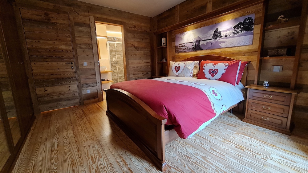 Deluxe Room, Mountain View, Garden Area