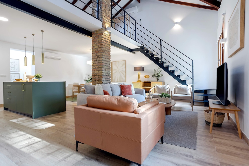 Apartment (3 Bedrooms)