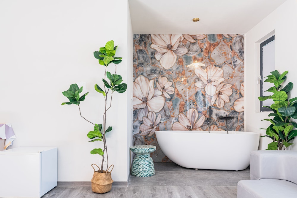 Luxury Studio Suite photo 3