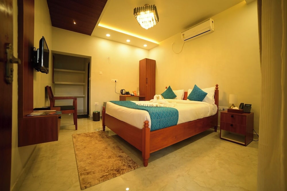 Economy Room
