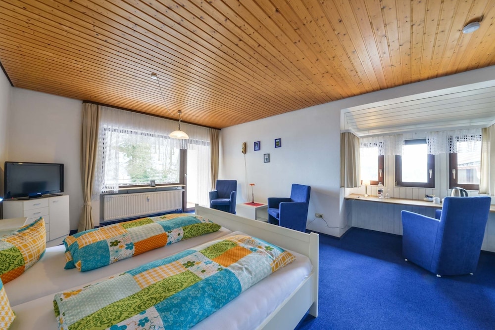 Standard Double Room, Balcony photo 2