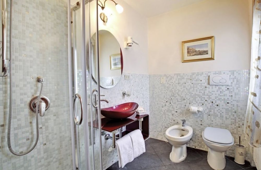 Quadruple Room photo 3