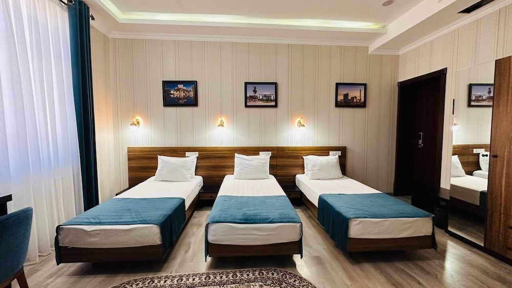 Standard Triple Room - Photo 2