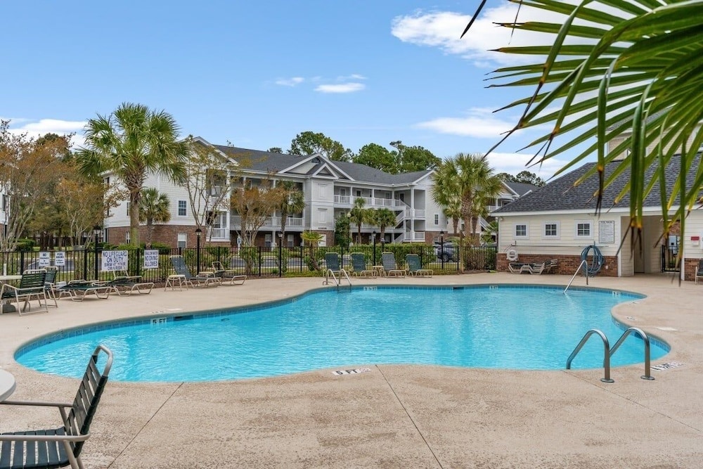 Condo, 2 Bedrooms