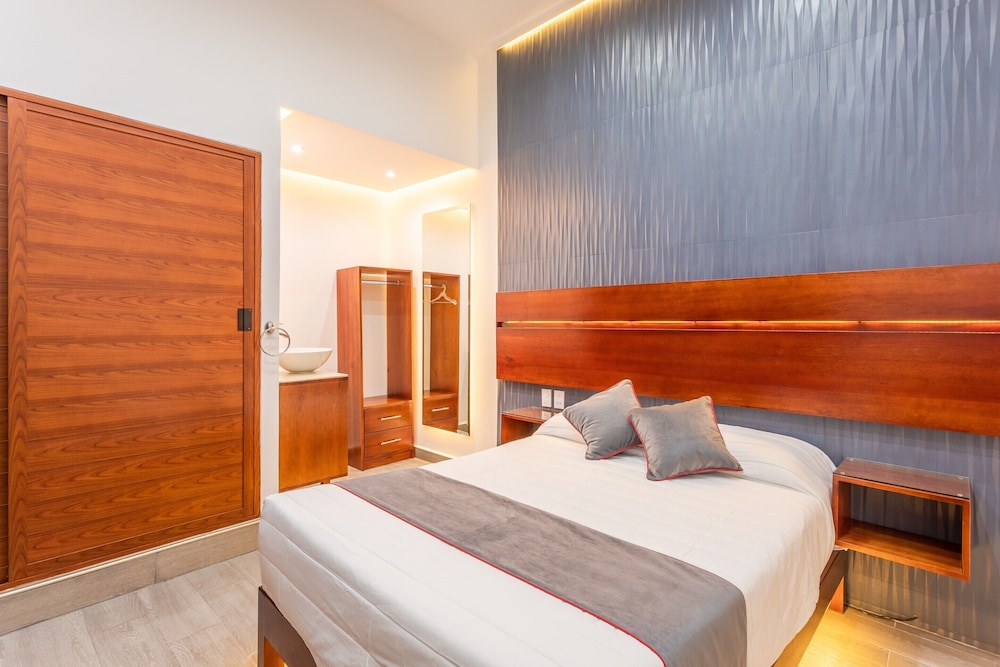 Standard Room, City View photo 1