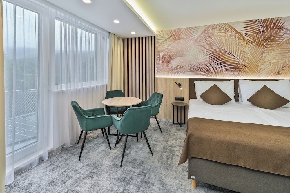 Comfort Apartment, 2 Bedrooms (small balcony)