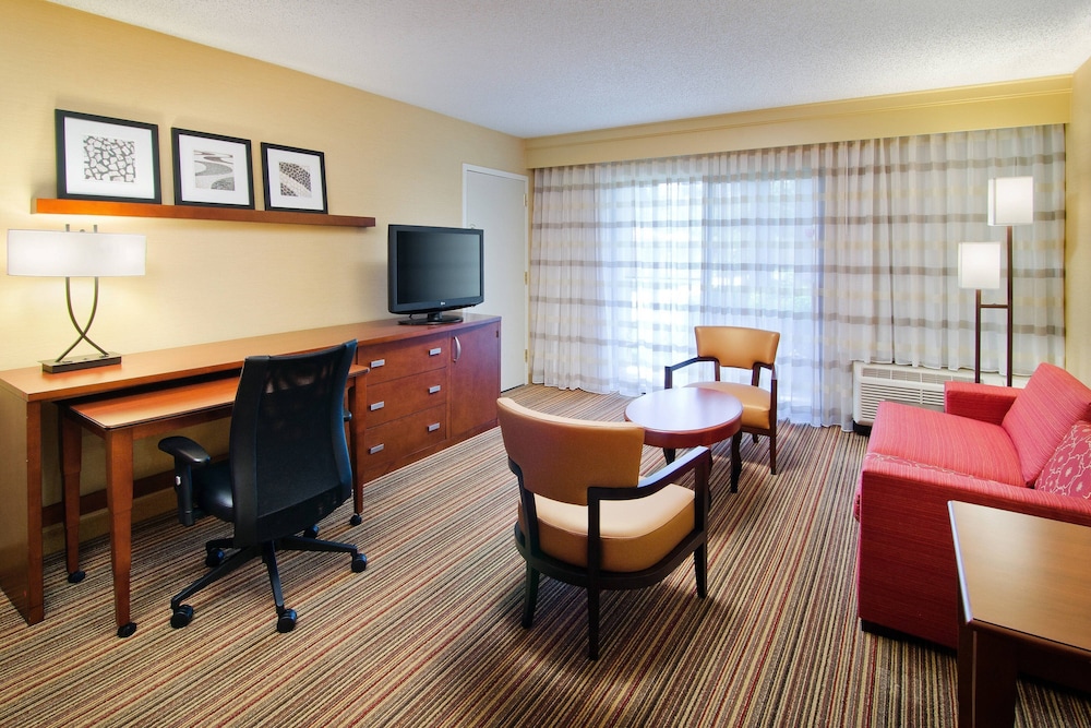 Suite, 1 Bedroom, Balcony (Corner) photo 1