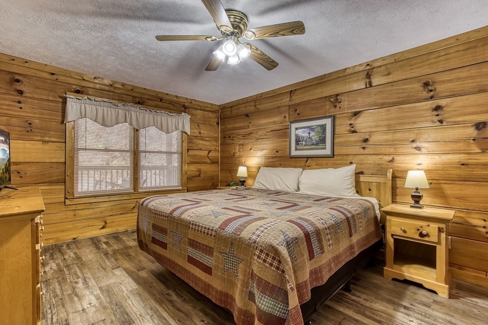 Cabin, 4 Bedrooms