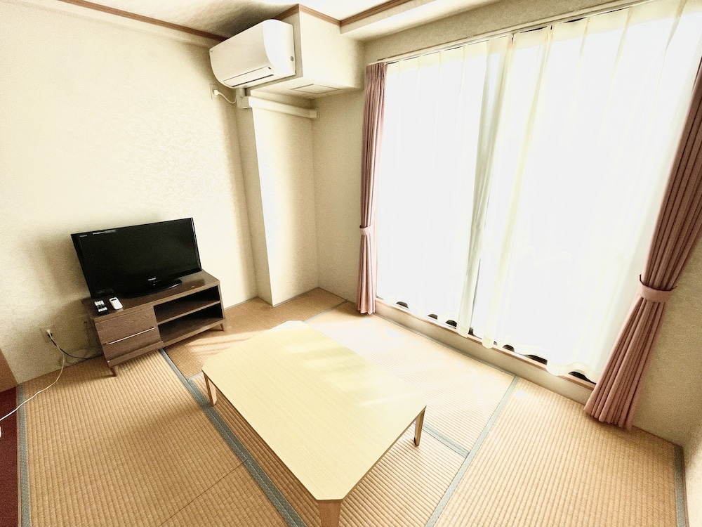 Standard Twin Room, Non Smoking photo 2