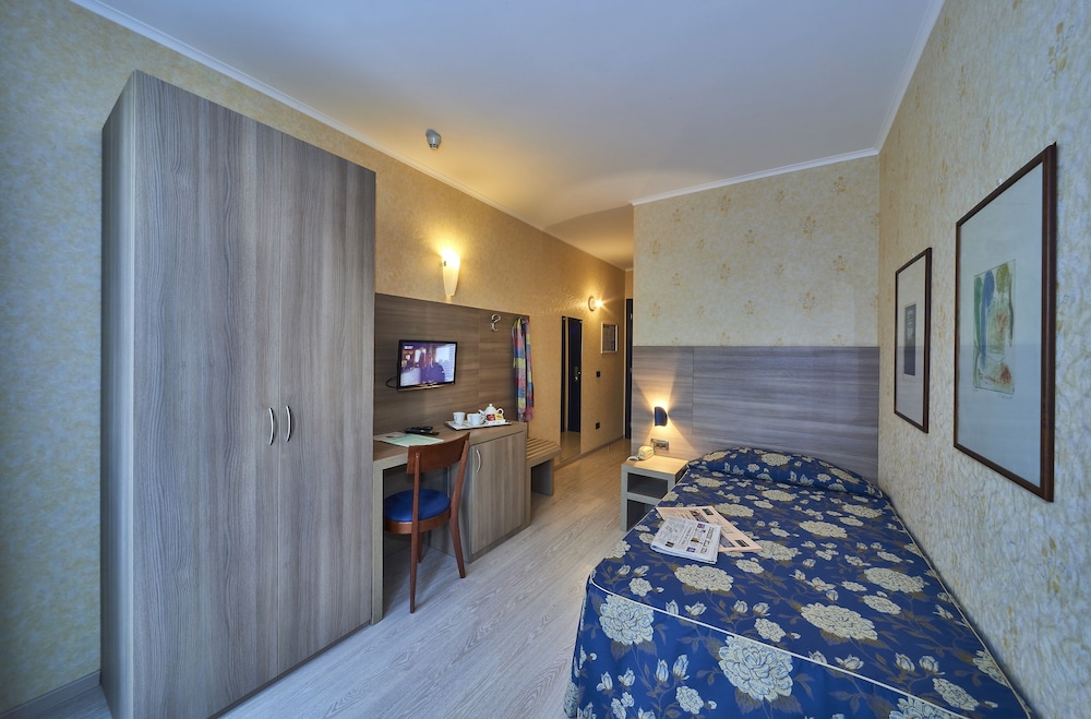 Single Room, City View photo 2