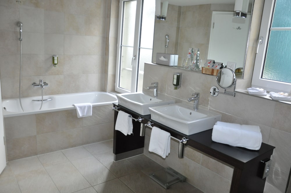 Junior Suite - Photo 6