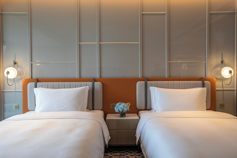 Standard Room, 2 Twin Beds, River View