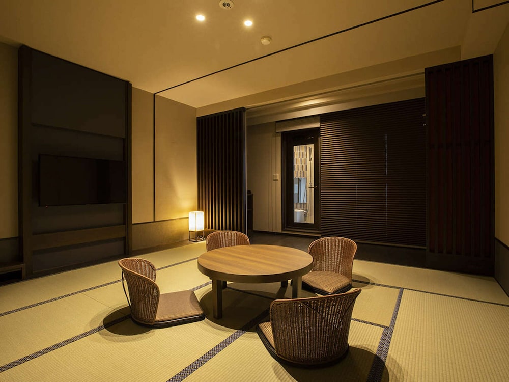 Deluxe Japanese Style Room with Private Onsen, Non Smoking 【Mt.Yotei View】 photo 2