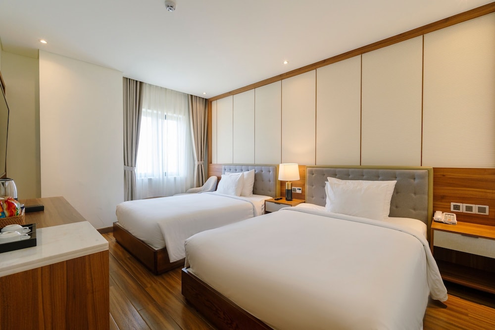 Deluxe Twin Room, Sea View - Photo 1