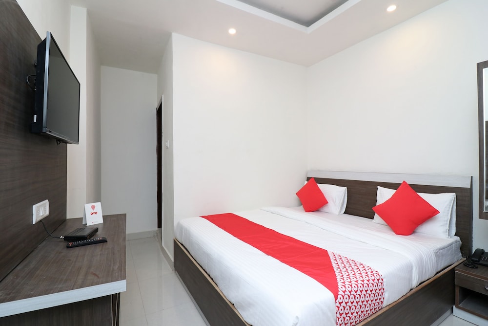 Deluxe Double Or Twin Room photo 3
