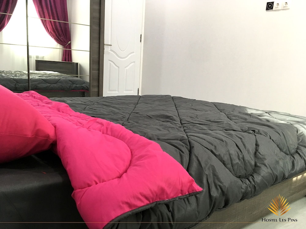 Studio, 1 Bedroom photo 1