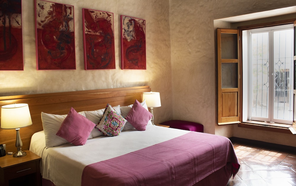 Pink Standard  Room photo 1