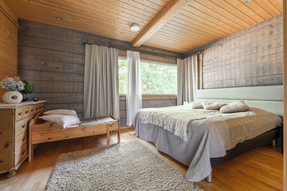 Classic Chalet, Courtyard View photo 1