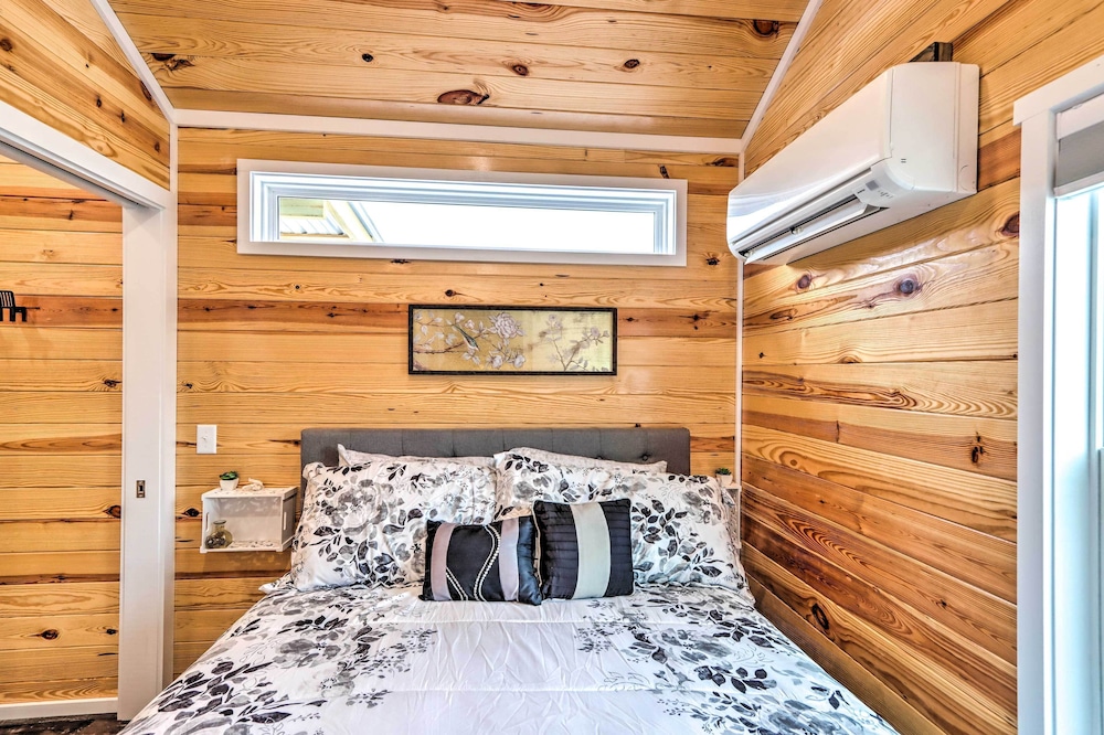 House (2 Bedrooms) photo 1