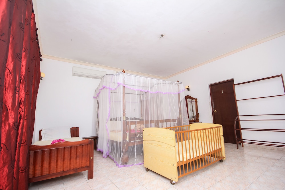 Luxury Suite, 1 Bedroom (With Ac) photo 2