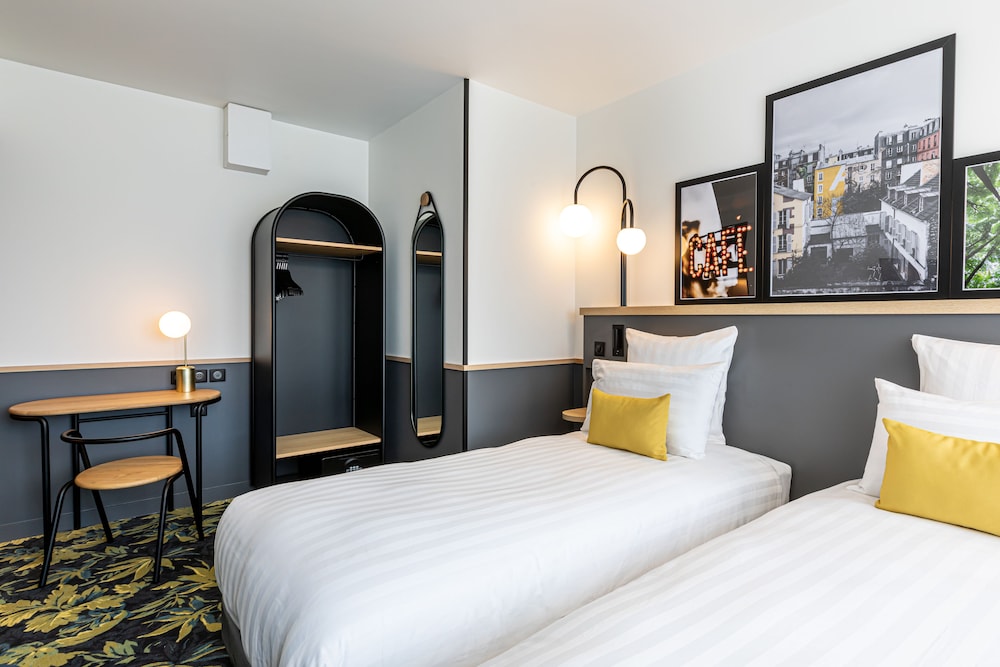 Standard Room, 2 Twin Beds, Non Smoking - Photo 4