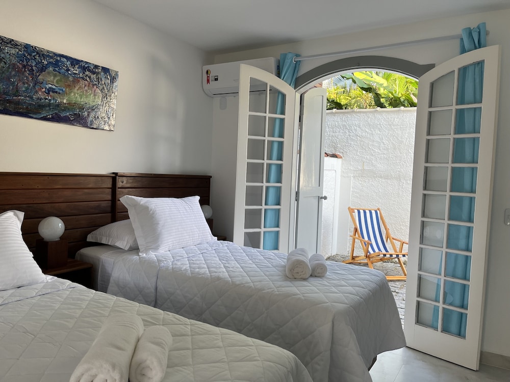 Classic Double Room, Patio photo 3