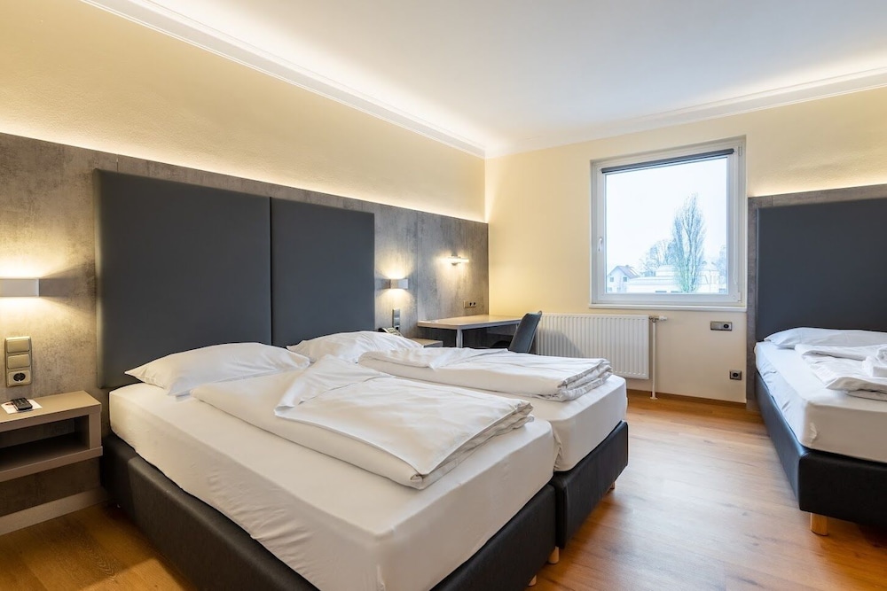 Basic Triple Room - Photo 1