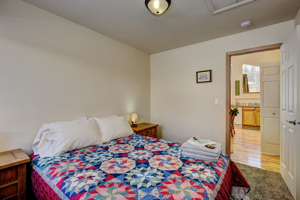 Duplex, 3 Bedrooms, Non Smoking photo 1