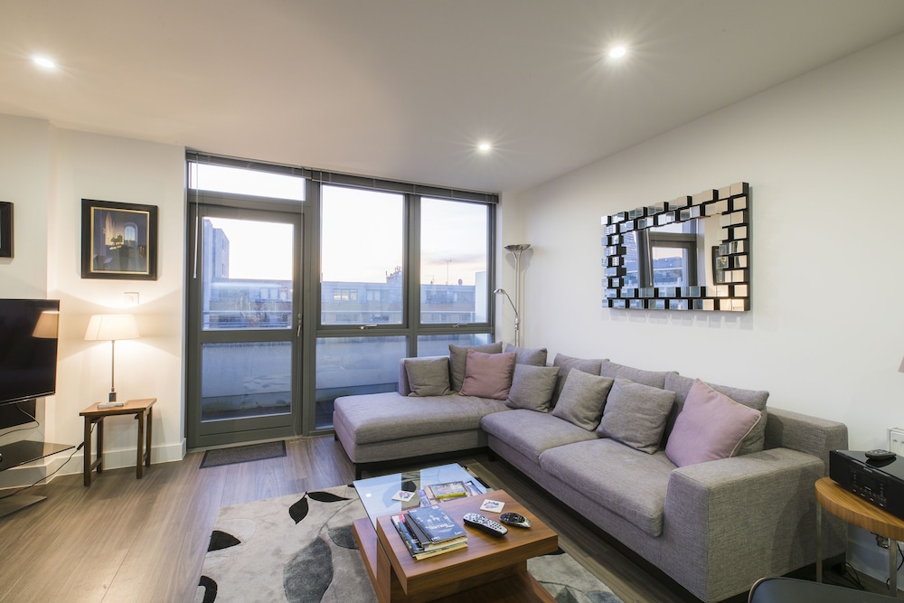 Apartment (1 Bedroom)