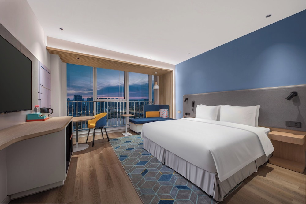 1 King Standard River View