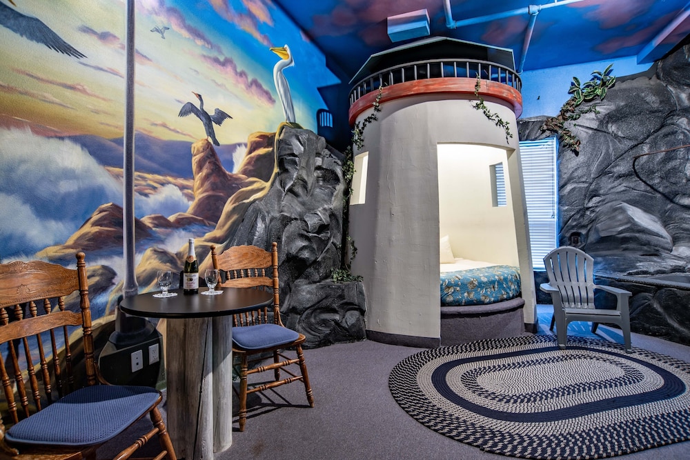 Room (The Lighthouse I)